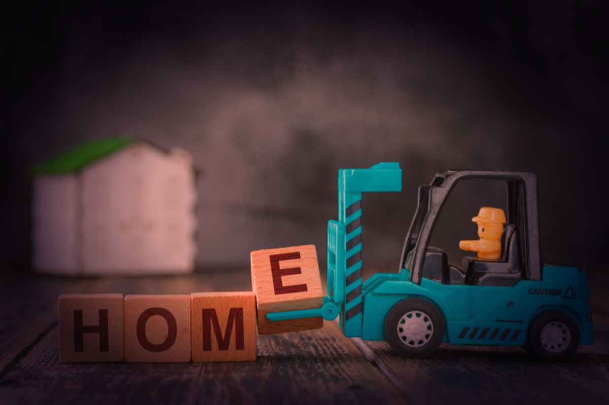 Real Estate & Housing